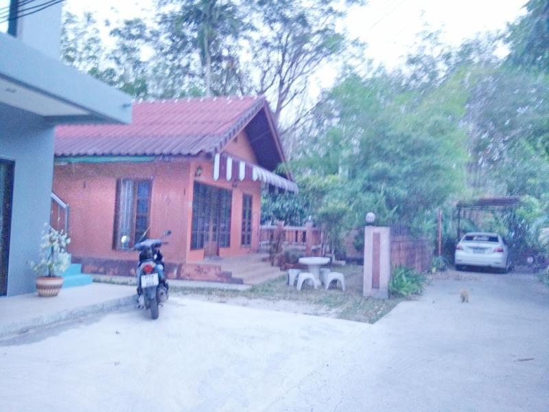Aree Studio Guesthouse2 邦涛海滩 外观 照片