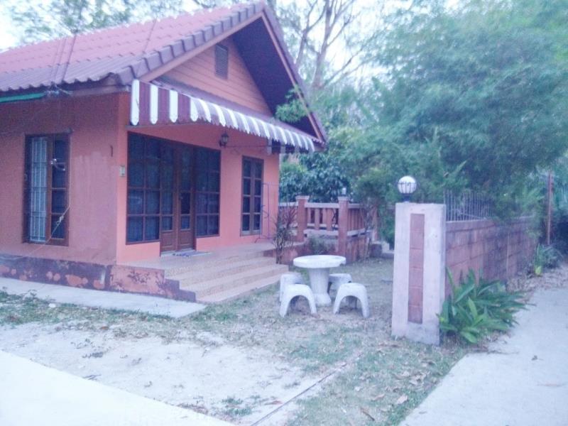 Aree Studio Guesthouse2 邦涛海滩 外观 照片